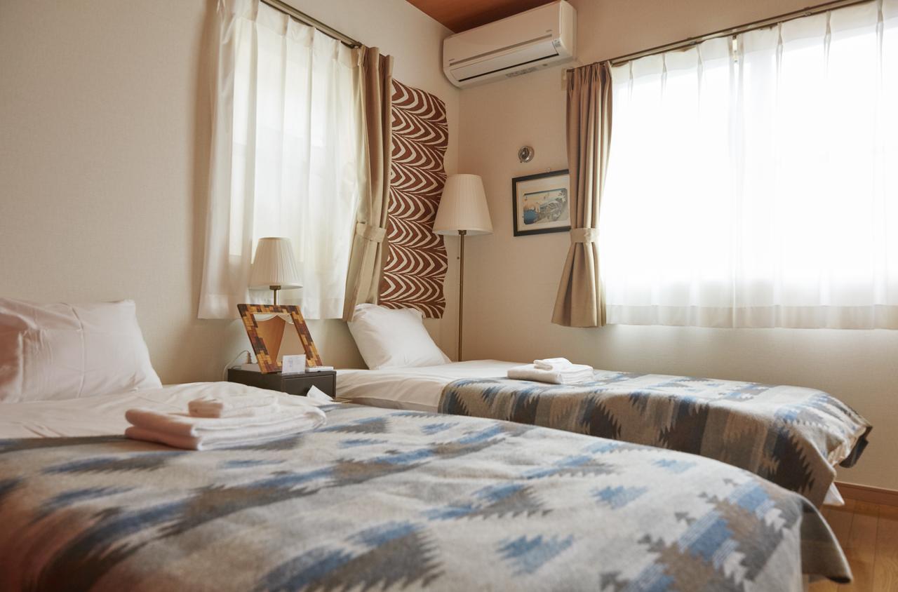 Japan Hostel Shinya Tokkyu Tokyo Exterior photo
